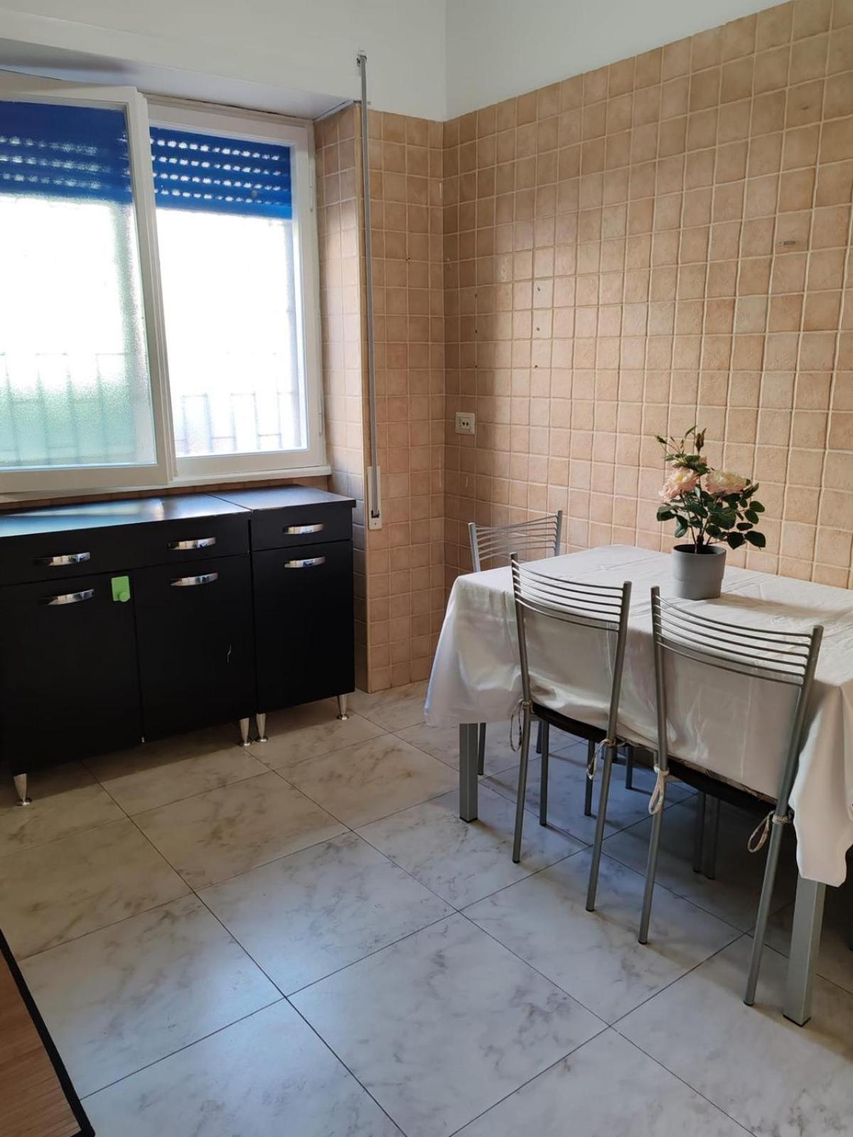 Affittacamere Appia Nuova 639 Рим Экстерьер фото